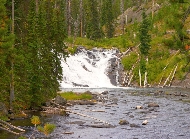 Yellowstone_Lewis_Falls.jpg